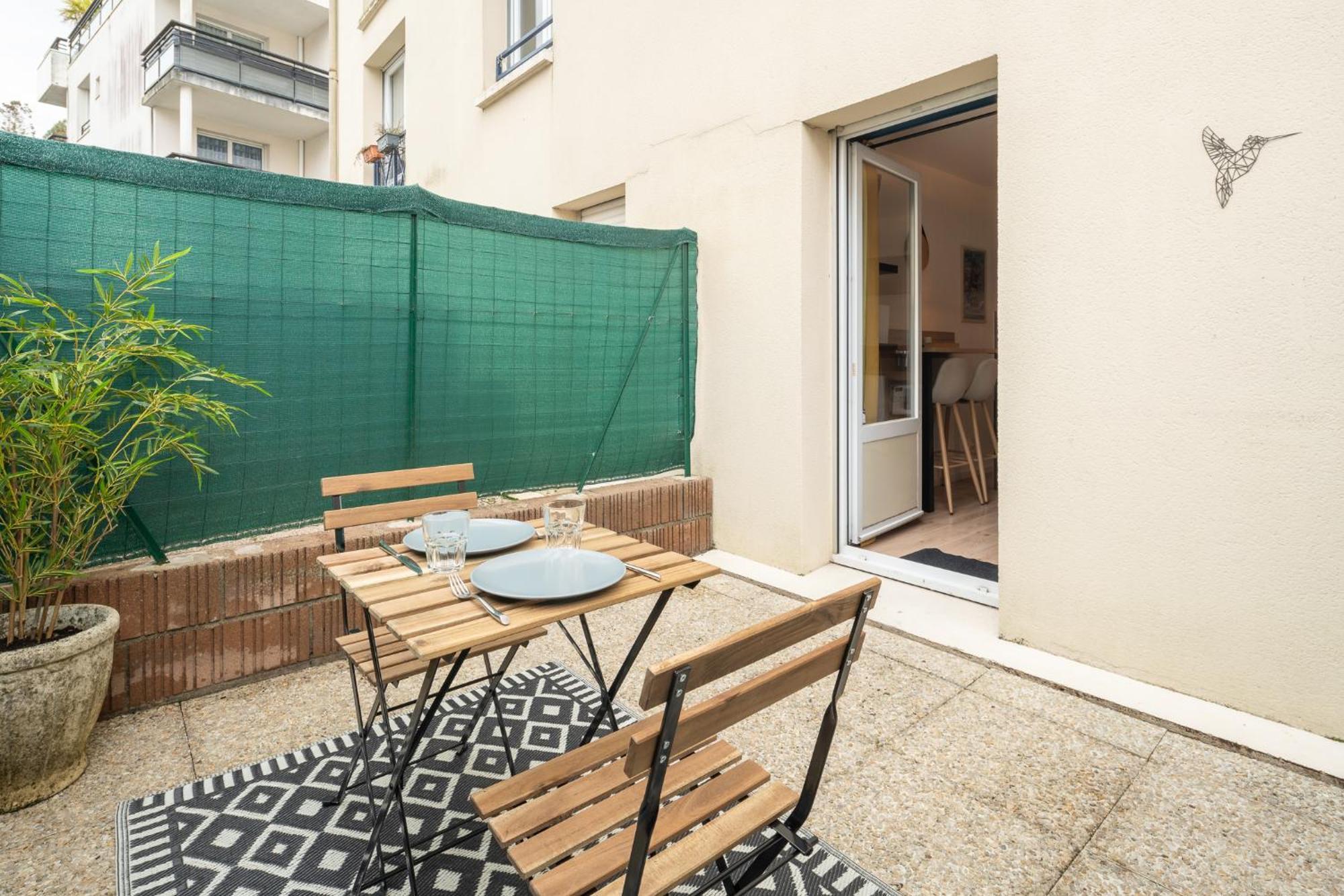 Studio Centre-Ville Avec Terrasse Et Parking Securise Gratuit 낭트 외부 사진
